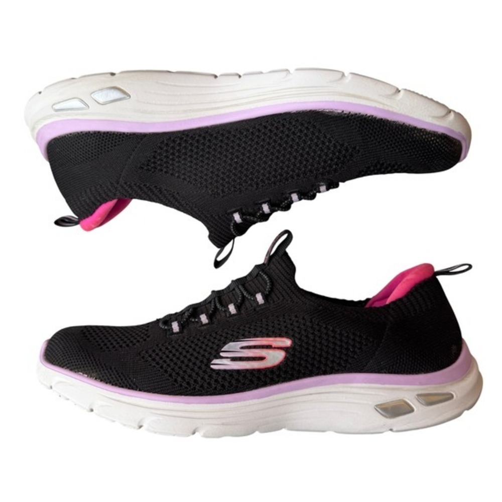 Skechers Relaxed Fit Sneaker Black Pink Memory Foam Y2K Athleisure Sporty Size 8